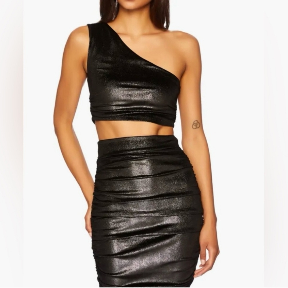 NWT Susana Monaco NWT Black One Shoulder Metallic Shimmer Velvet Ruched Crop Top